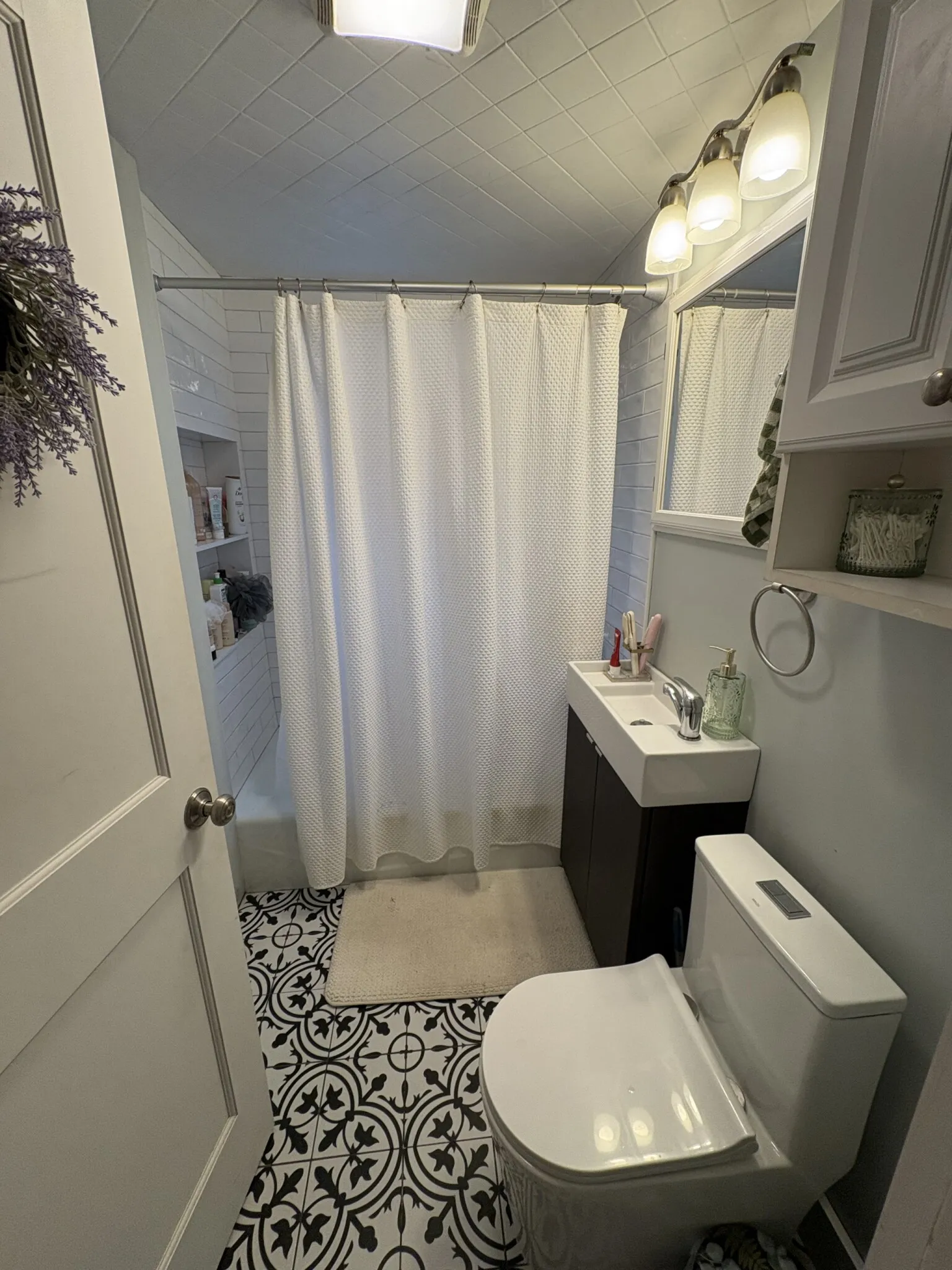3 bed, 1 bath apartment for rent at 35 Sunset Rd Unit 2, West Somerville — photo 10 of 23