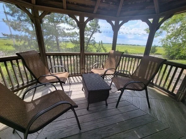 2 bed, 1 bath apartment for rent at 35 Sunset Unit WINTER, Plum Island — photo 7 of 21