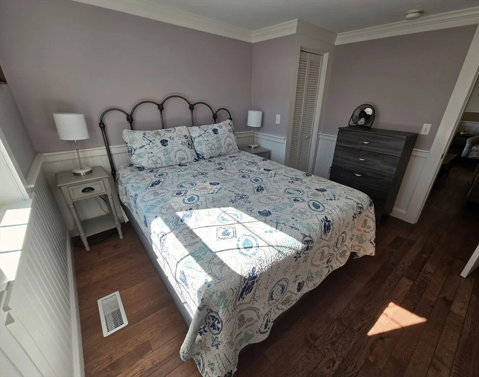 2 bed, 1 bath apartment for rent at 35 Sunset Unit WINTER, Plum Island — photo 14 of 21