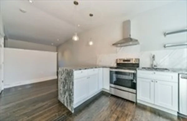 1 bed, 1 bath apartment for rent at 35 Swallow St Unit 3, South Boston