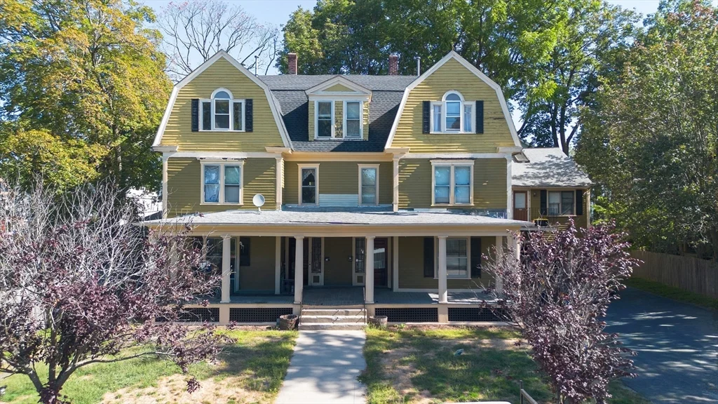 2 bed, 1 bath apartment for rent at 35 Tirrell St Unit 3, Worcester — photo 1 of 9