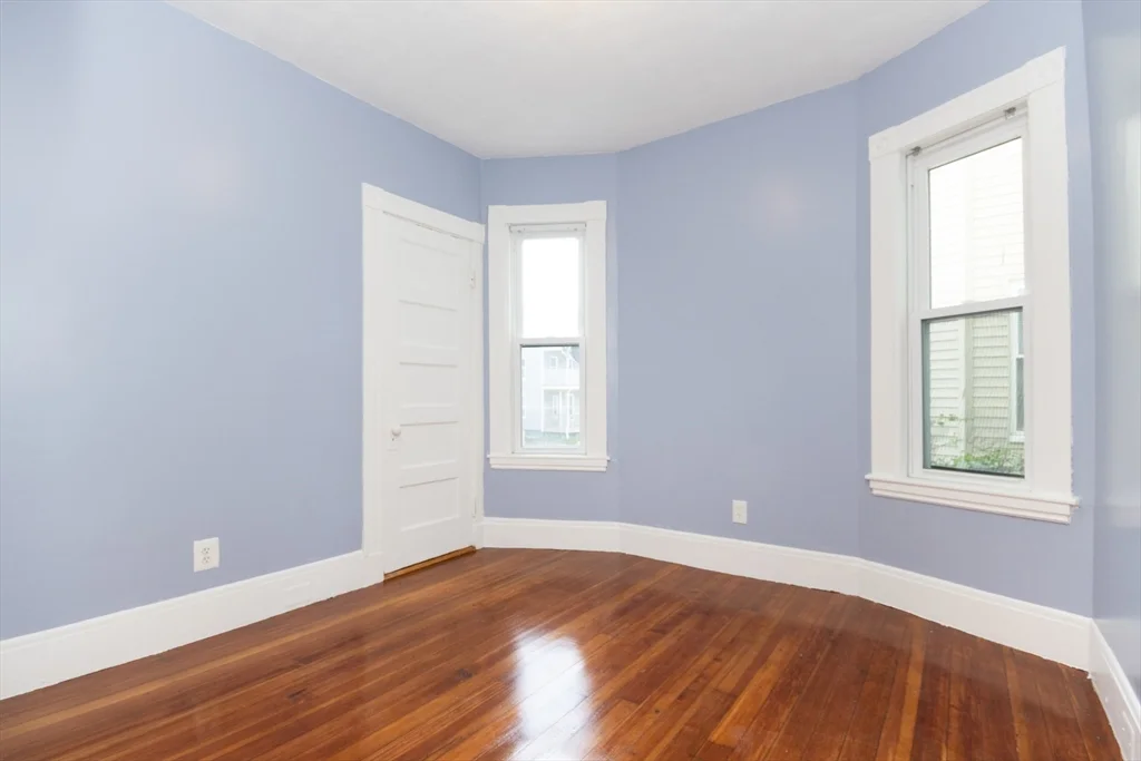 3 bed, 1 bath apartment for rent at 35 Torrey St Unit 3, Dorchester — photo 18 of 27