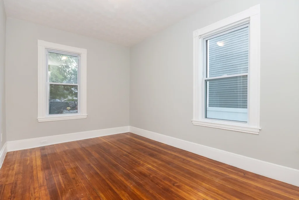 3 bed, 1 bath apartment for rent at 35 Torrey St Unit 3, Dorchester — photo 21 of 27