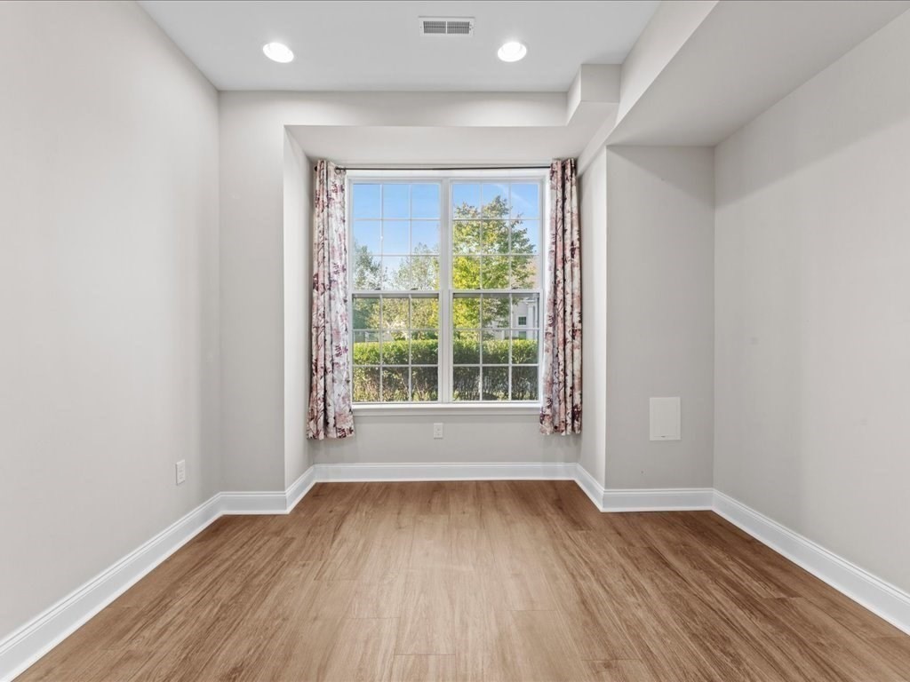3 bed, 2 bath apartment for rent at 35 Townsend Blvd Unit 35, Westborough — photo 5 of 20