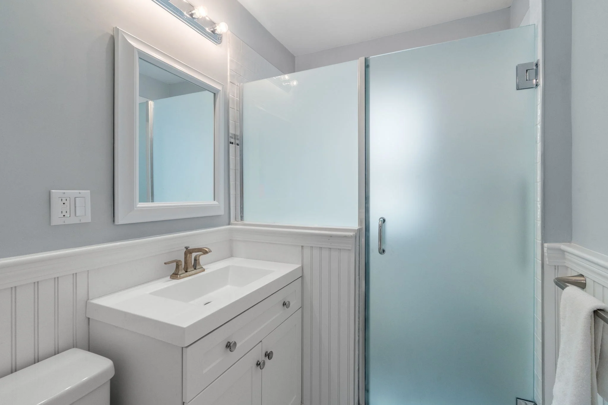2 bed, 1 bath apartment for rent at 35 Trapelo St Unit 1, Brighton — photo 6 of 16