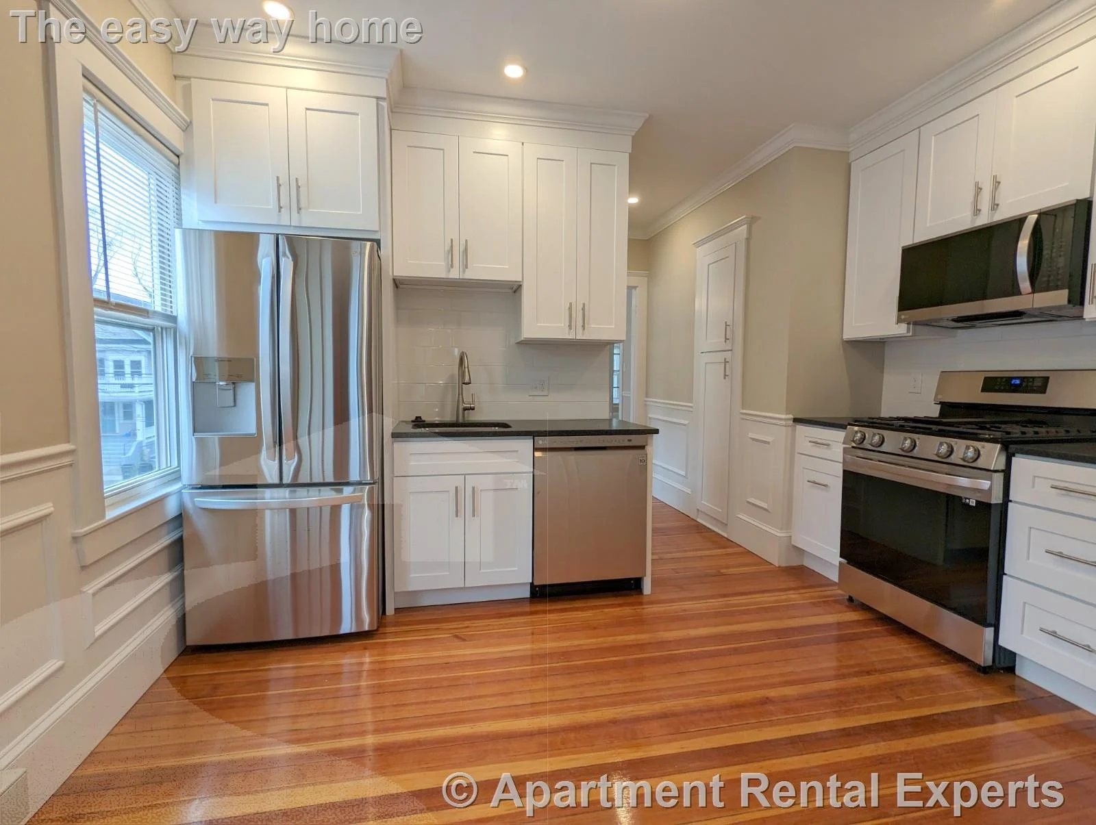 2 bed, 1 bath apartment for rent at 35 Trowbridge St, East Arlington — photo 2 of 30