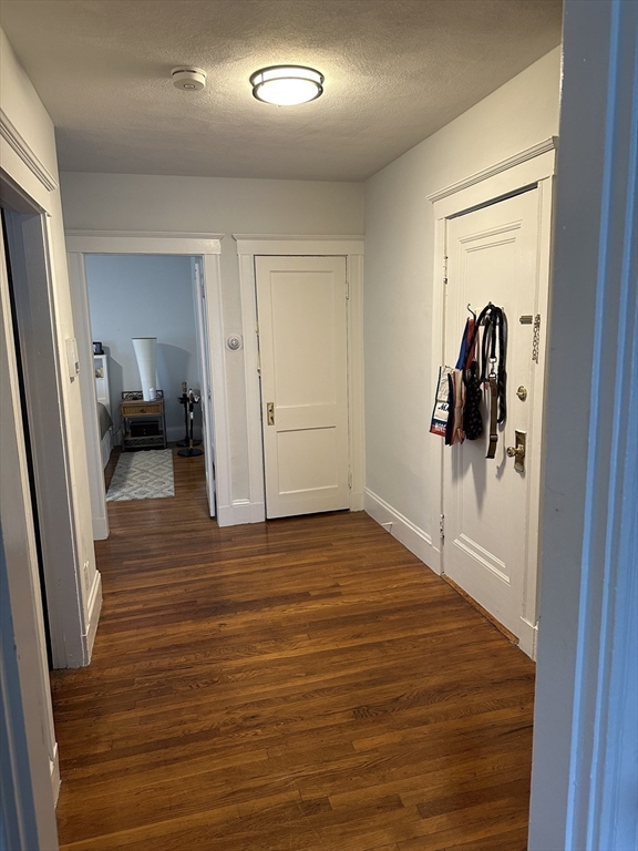 1 bed, 1 bath apartment for rent at 35 Tudor St Unit 2, Lynn — photo 12 of 20