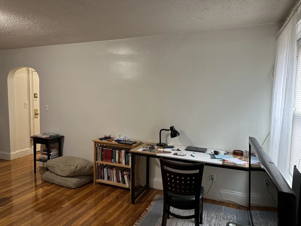 1 bed, 1 bath apartment for rent at 35 Tudor St Unit 4-F, Diamond District — photo 4 of 18