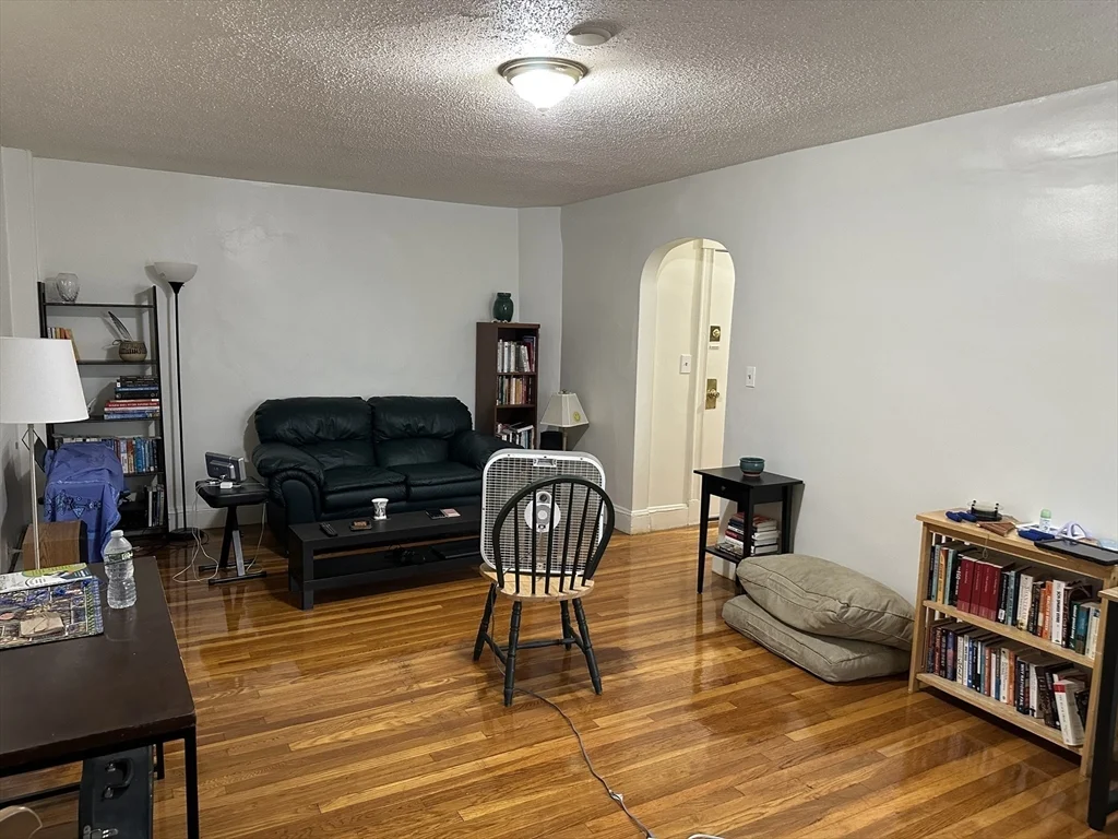 1 bed, 1 bath apartment for rent at 35 Tudor St Unit 4-F, Diamond District — photo 8 of 18