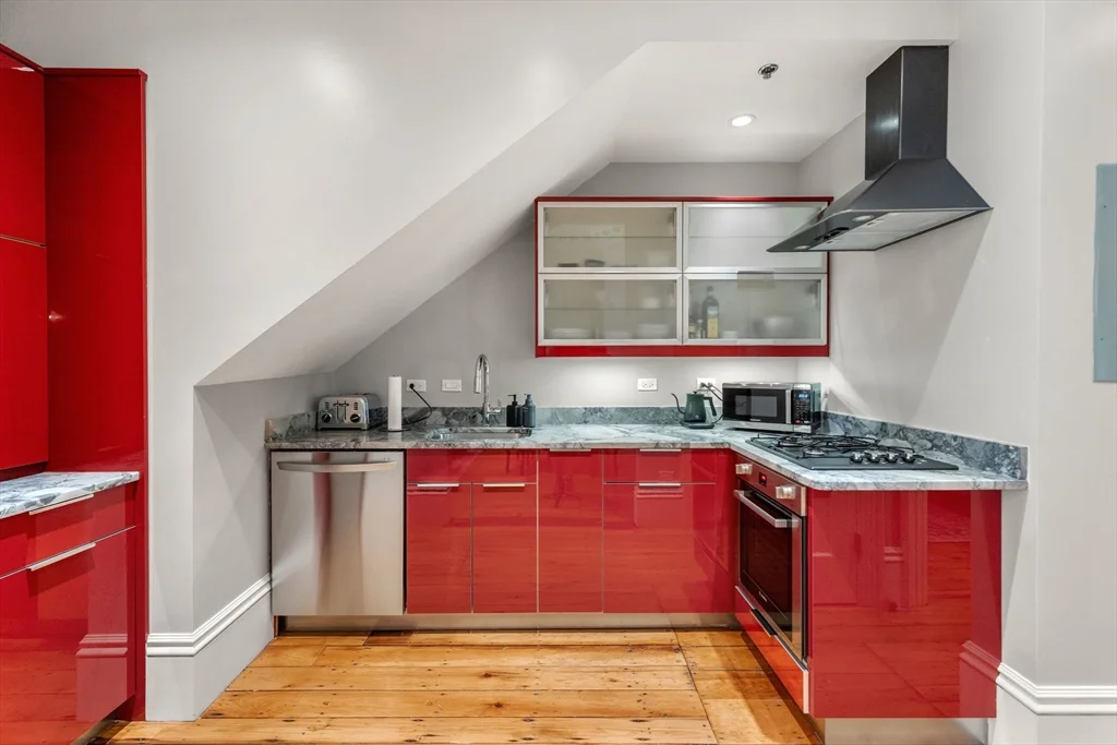 1 bed, 1 bath apartment for rent at 35 Union Park Unit 3, South End — photo 10 of 38