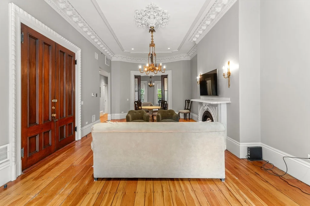 1 bed, 1 bath apartment for rent at 35 Union Park Unit 3, South End — photo 4 of 38