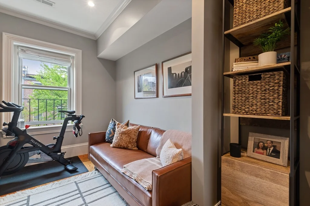 2 bed, 2 bath apartment for rent at 35 Union Park Unit 5, South End — photo 24 of 27