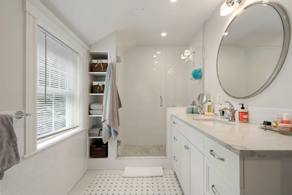 3 bed, 2 bath apartment for rent at 35 Upland Rd Unit 2, Porter Square — photo 9 of 21