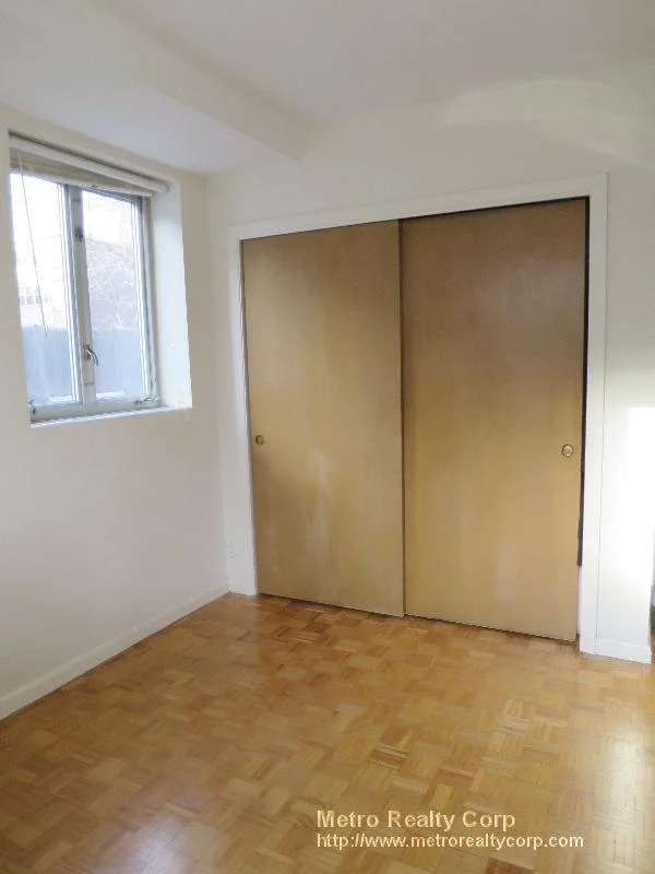 1 bed, 1 bath apartment for rent at 35 Vernon St Unit 109, Coolidge Corner — photo 2 of 9