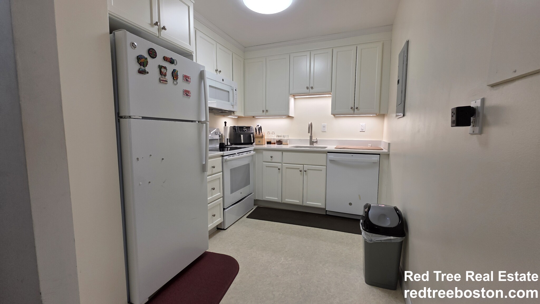 2 bed, 2 bath apartment for rent at 35 Vernon St Unit 205, Coolidge Corner — photo 8 of 25