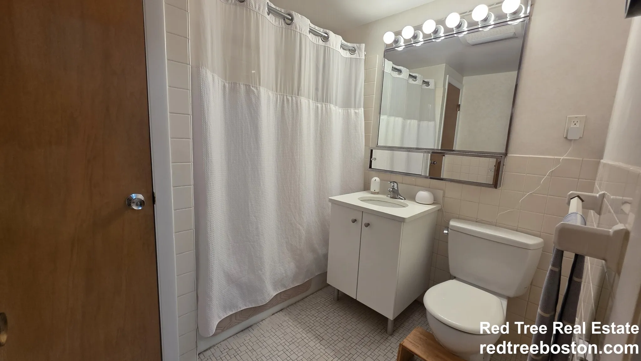 1 bed, 1 bath apartment for rent at 35 Vernon St Unit 206, Coolidge Corner — photo 8 of 11