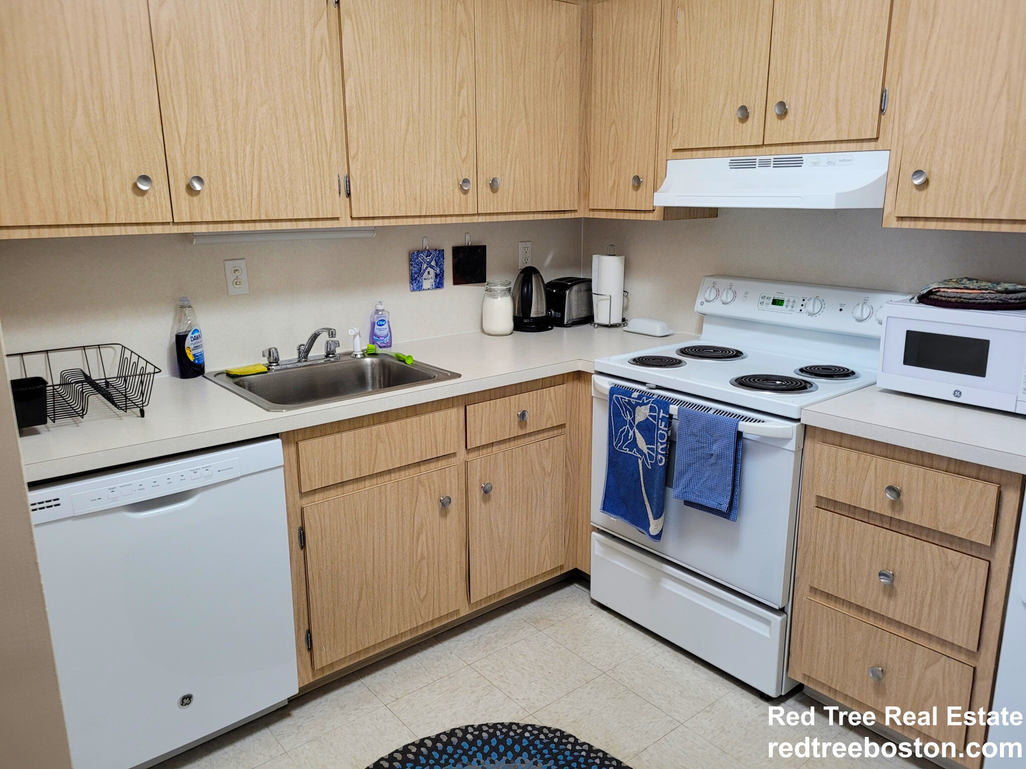 1 bed, 1 bath apartment for rent at 35 Vernon St Unit 306, Coolidge Corner — photo 3 of 7