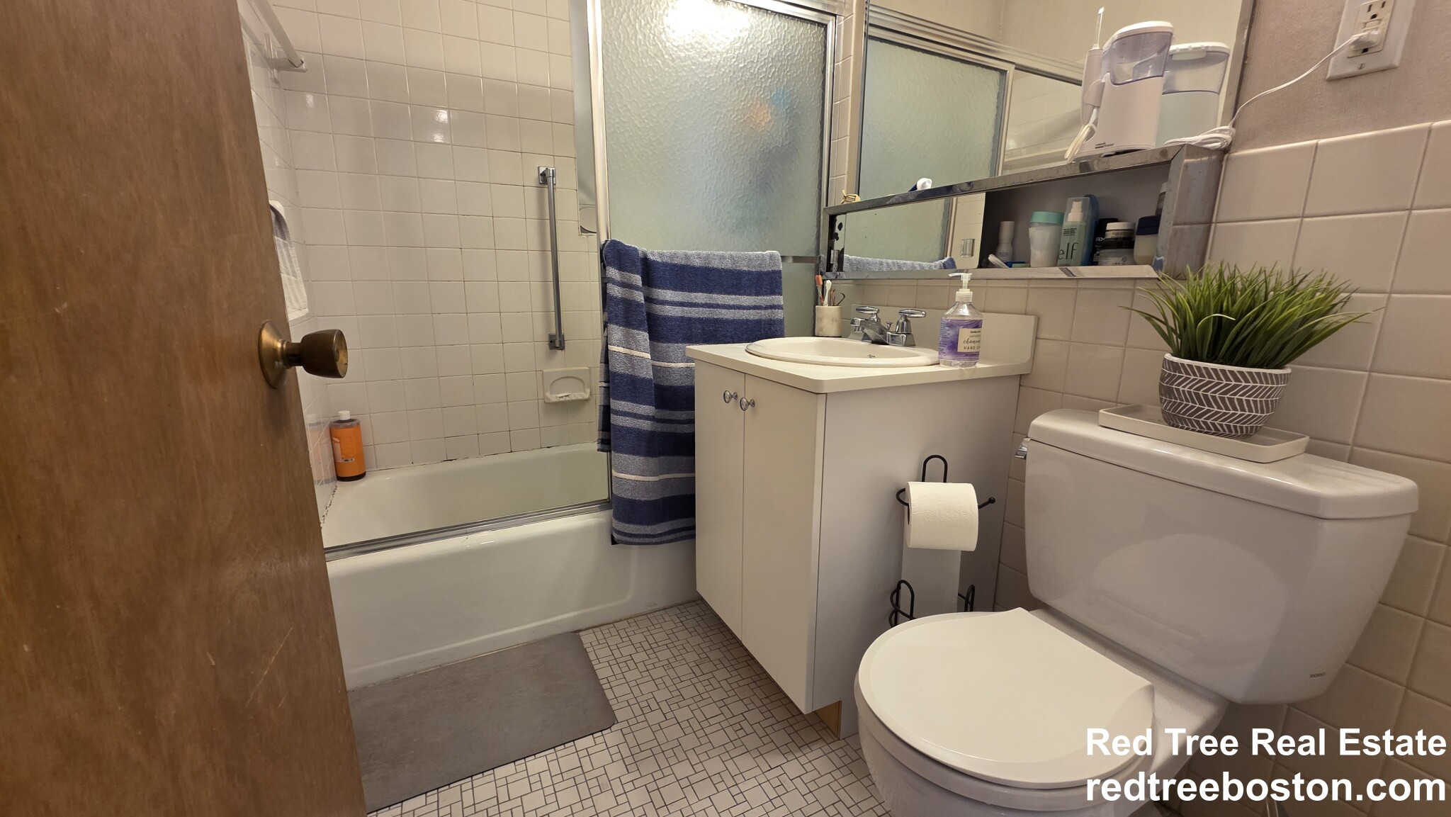 1 bed, 1 bath apartment for rent at 35 Vernon St Unit 409, Coolidge Corner — photo 3 of 7