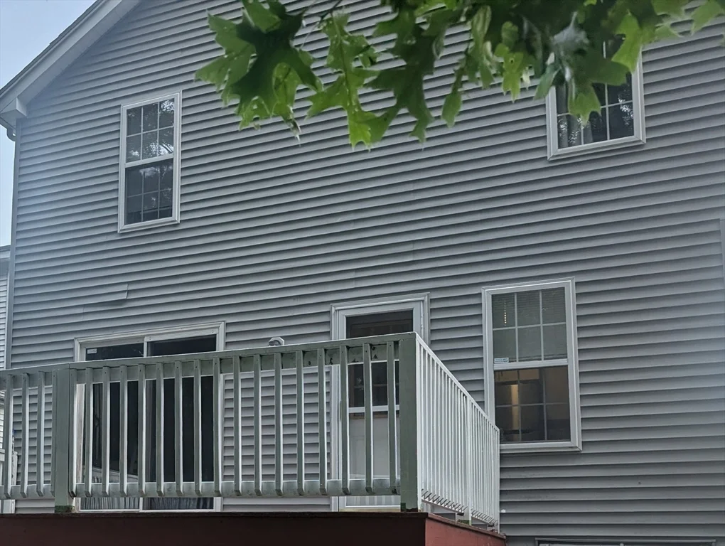 3 bed, 2 bath apartment for rent at 35 Violetwood Circle, Marlborough — photo 17 of 18