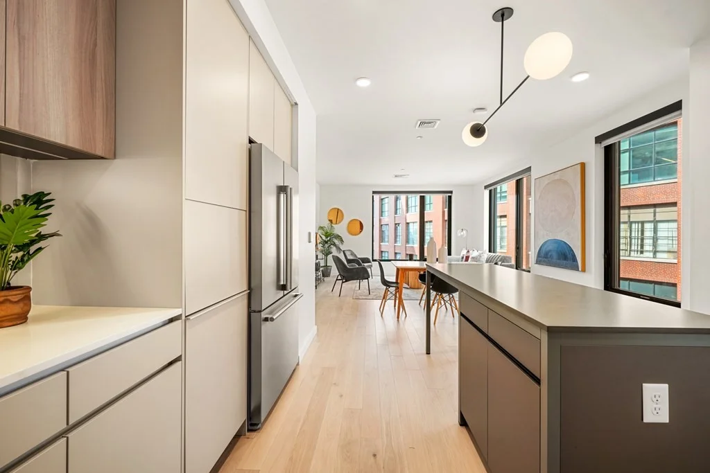 3 bed, 2 bath apartment for rent at 35 W 2nd Unit 210, South Boston — photo 9 of 35
