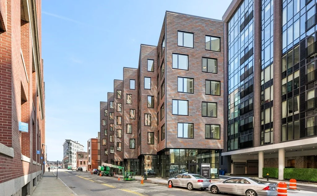 3 bed, 2 bath apartment for rent at 35 W 2nd Unit 210, South Boston — photo 35 of 35