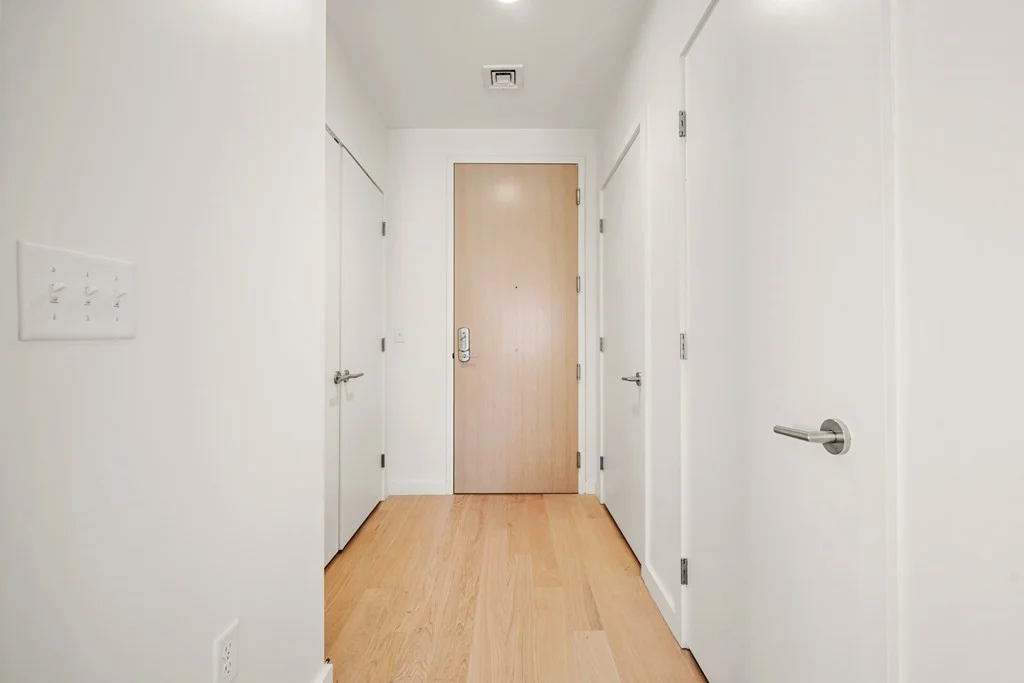 3 bed, 2 bath apartment for rent at 35 W 2nd Unit 510, South Boston — photo 28 of 35