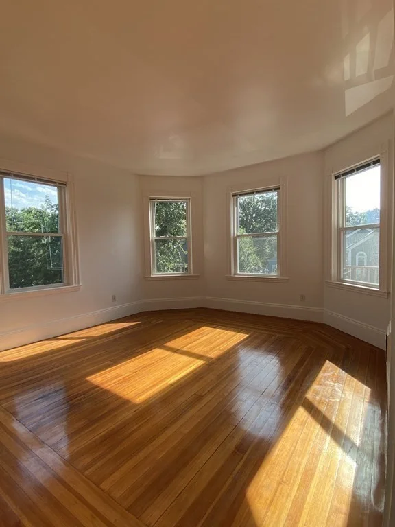 3 bed, 1 bath apartment for rent at 35 Waldeck Unit 2, Dorchester — photo 8 of 20