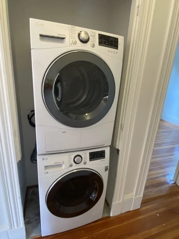 3 bed, 1 bath apartment for rent at 35 Waldeck Unit 2, Dorchester — photo 11 of 20