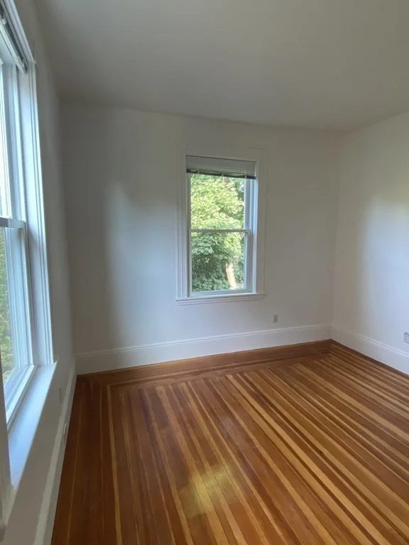3 bed, 1 bath apartment for rent at 35 Waldeck Unit 2, Dorchester — photo 12 of 20