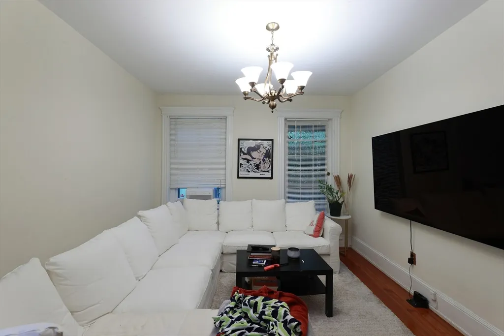 2 bed, 1 bath apartment for rent at 35 Westbourne Ter Unit 2, Corey Hill — photo 7 of 26