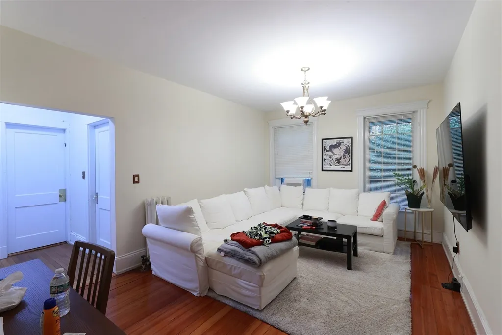 2 bed, 1 bath apartment for rent at 35 Westbourne Ter Unit 2, Corey Hill — photo 6 of 26