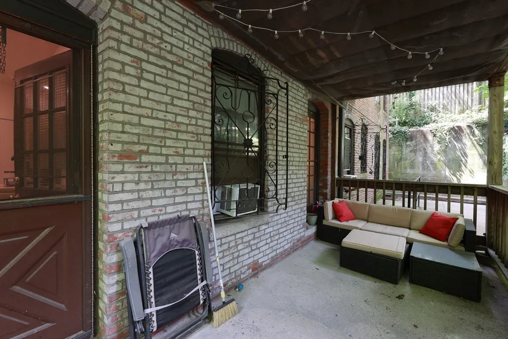 2 bed, 1 bath apartment for rent at 35 Westbourne Ter Unit 2, Corey Hill — photo 22 of 26