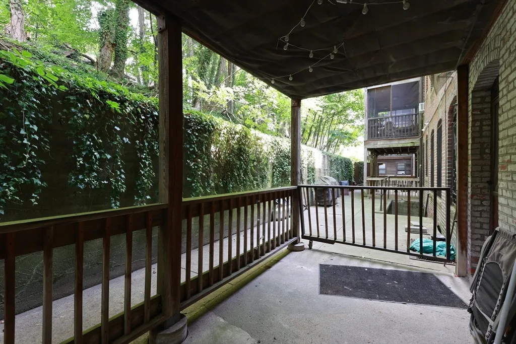 2 bed, 1 bath apartment for rent at 35 Westbourne Ter Unit 2, Corey Hill — photo 23 of 26