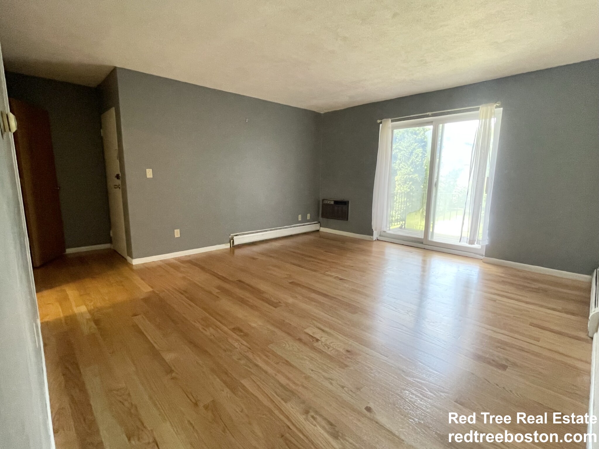 2 bed, 1 bath apartment for rent at 35 Westgate Rd Unit 14, Chestnut Hill — photo 2 of 24