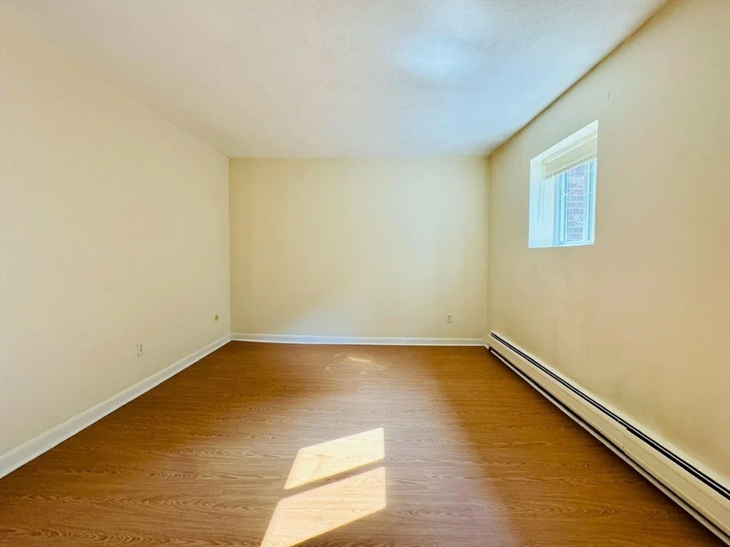 2 bed, 1 bath apartment for rent at 35 Westgate Rd Unit 6, Chestnut Hill — photo 22 of 28