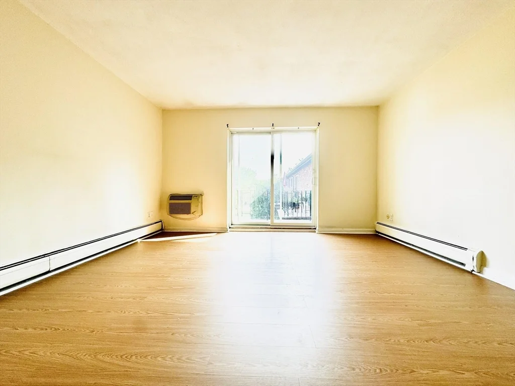 2 bed, 1 bath apartment for rent at 35 Westgate Rd Unit 6, Chestnut Hill — photo 17 of 28
