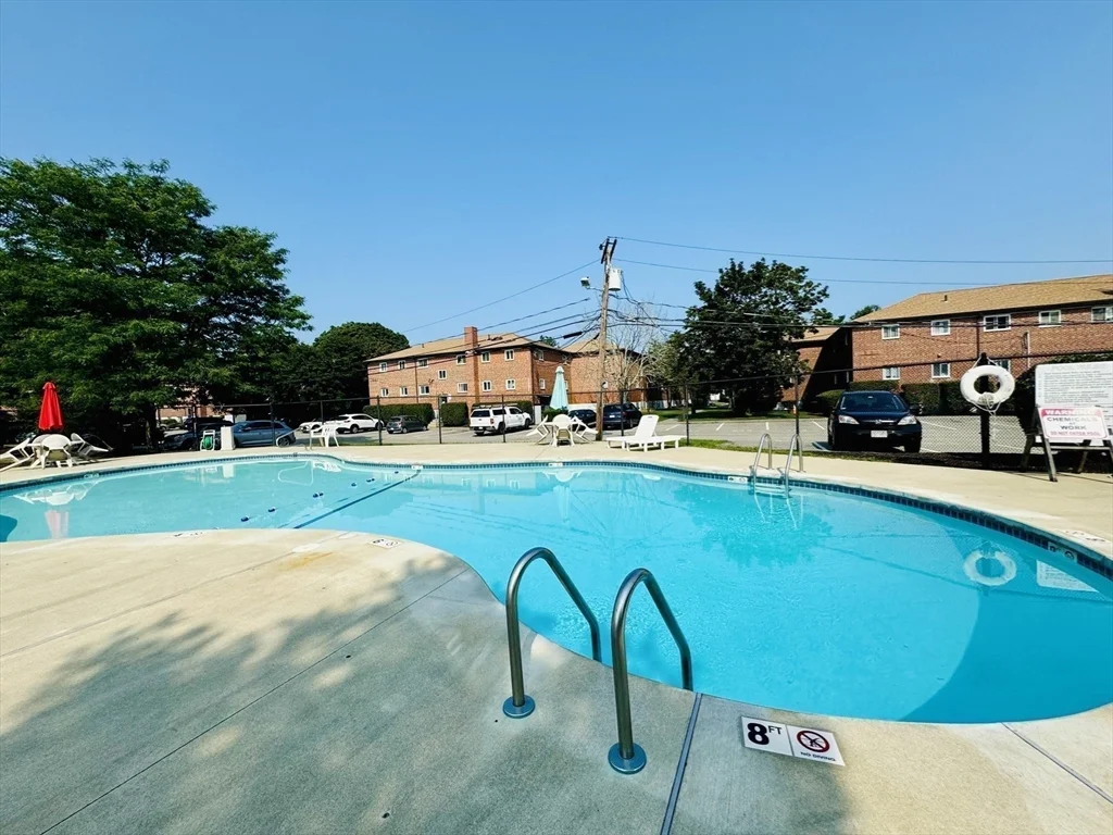 2 bed, 1 bath apartment for rent at 35 Westgate Rd Unit 6, Chestnut Hill — photo 10 of 28