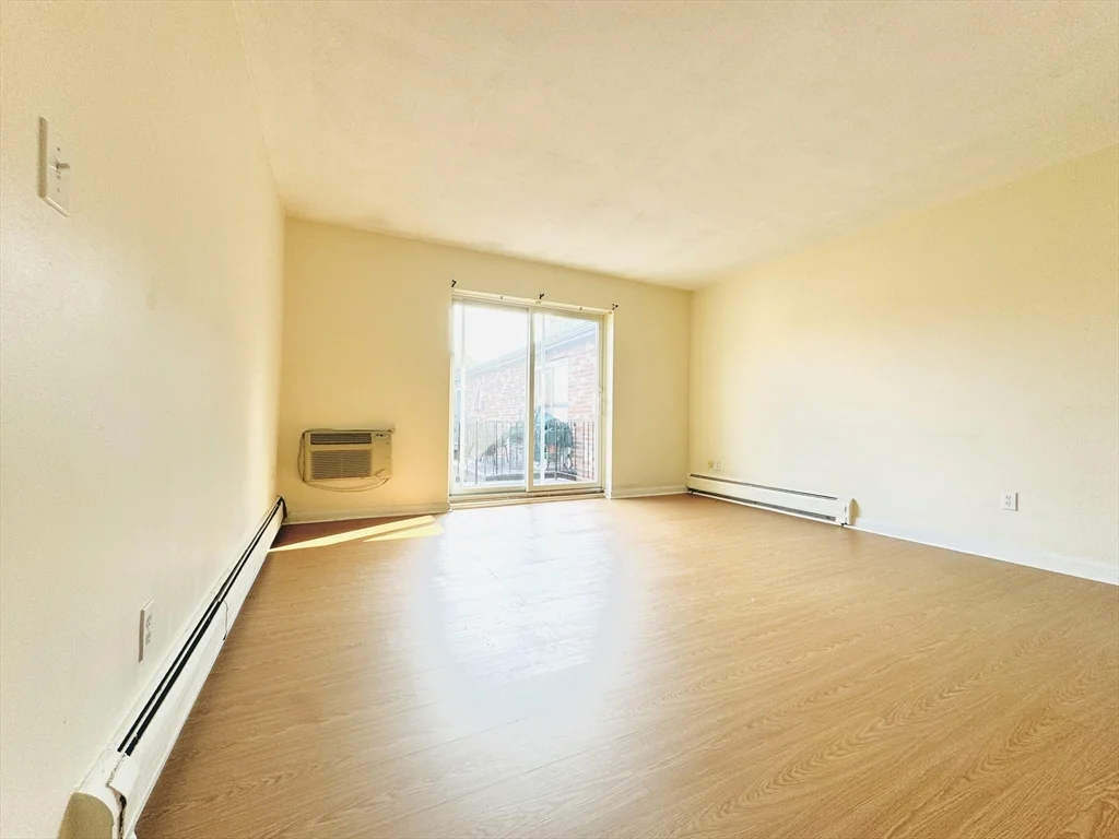 2 bed, 1 bath apartment for rent at 35 Westgate Rd Unit 6, Chestnut Hill — photo 16 of 28