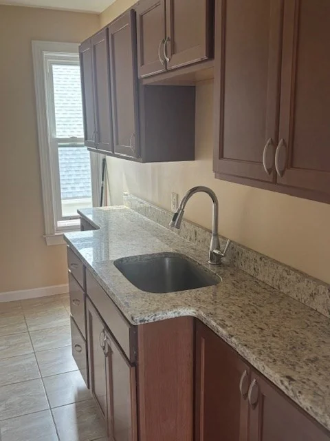 2 bed, 1 bath apartment for rent at 35 Whipple St Unit 3, Worcester — photo 3 of 7
