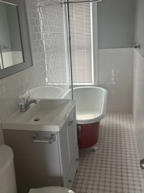2 bed, 1 bath apartment for rent at 35 Whipple St Unit 3, Worcester — photo 6 of 7