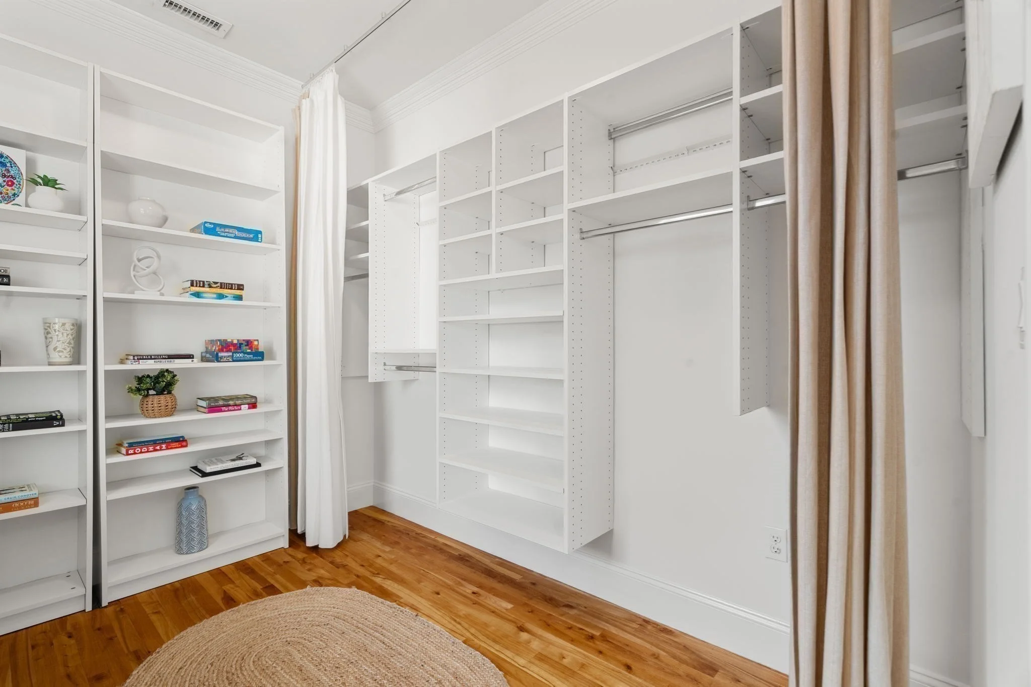 2 bed, 1 bath apartment for rent at 35 White Pl Unit 3A, Coolidge Corner — photo 12 of 15