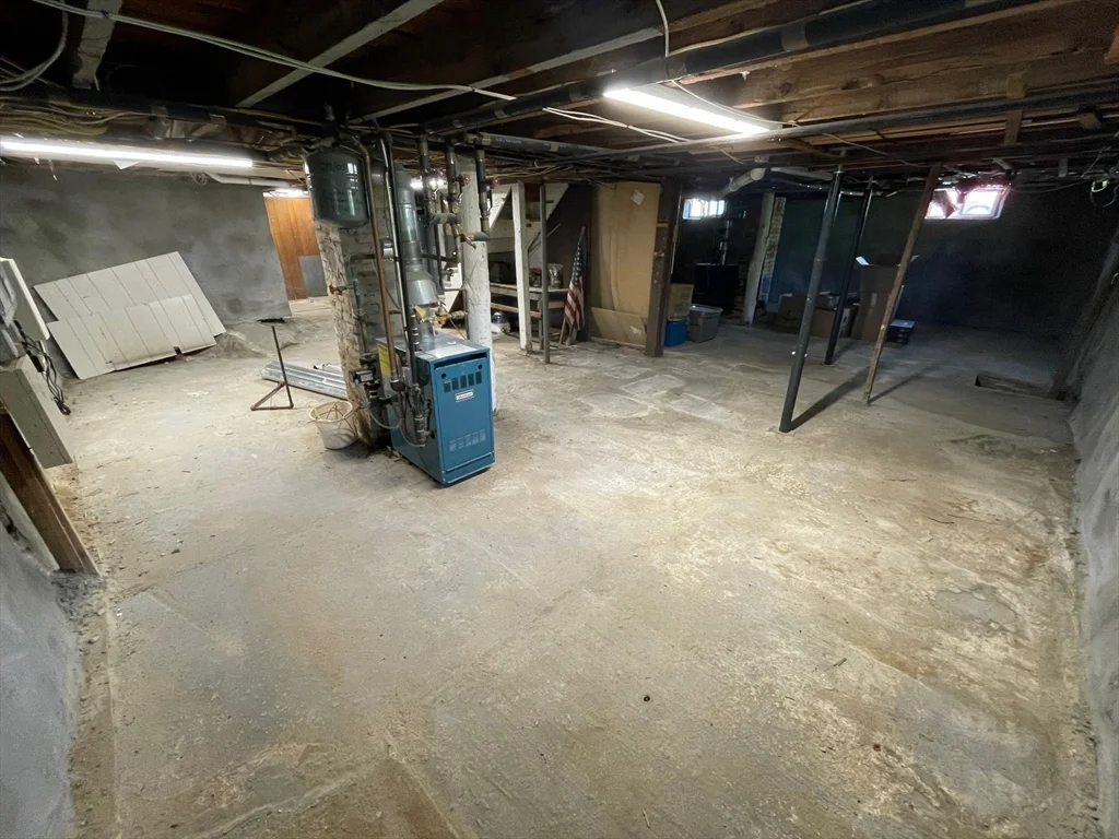 2 bed, 1 bath apartment for rent at 35 Wilson St Unit 35, Billerica — photo 21 of 23