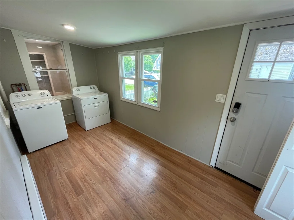 2 bed, 1 bath apartment for rent at 35 Wilson St Unit 35, Billerica — photo 12 of 23