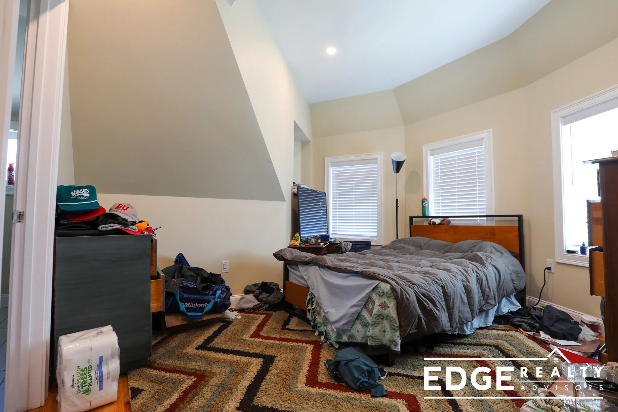 4 bed, 3 bath apartment for rent at 35 Winship St Unit 2, Brighton — photo 13 of 16