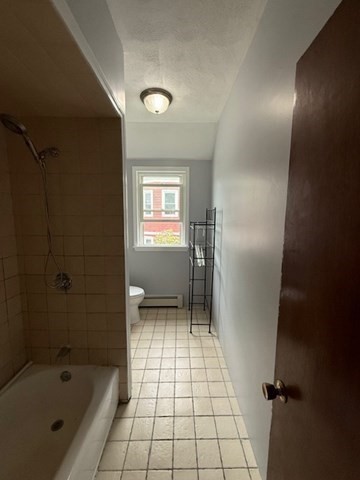 2 bed, 1 bath apartment for rent at 35 Wolcott Unit 2, Malden — photo 16 of 19