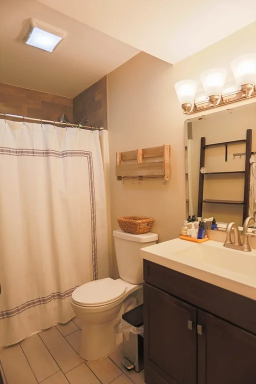 2 bed, 1.5 bath apartment for rent at 35 Woodward St Unit 3, South Boston — photo 12 of 18