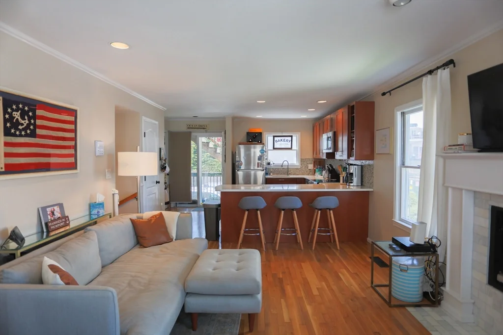 2 bed, 1.5 bath apartment for rent at 35 Woodward St Unit 3, South Boston — photo 6 of 18