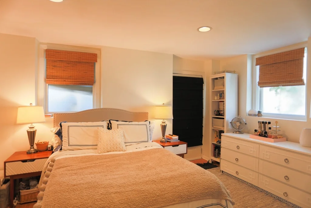 2 bed, 1.5 bath apartment for rent at 35 Woodward St Unit 3, South Boston — photo 9 of 18