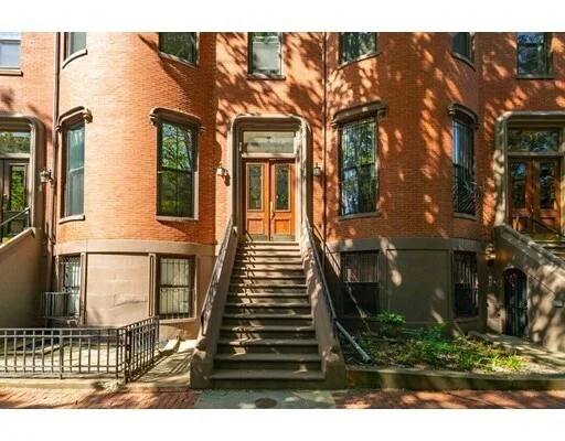 2 bed, 1 bath apartment for rent at 35 Worcester Sq Unit 4, South End — photo 9 of 9