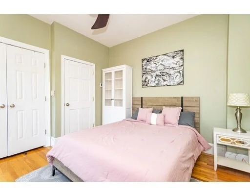 2 bed, 1 bath apartment for rent at 35 Worcester Sq Unit 4, South End — photo 5 of 9